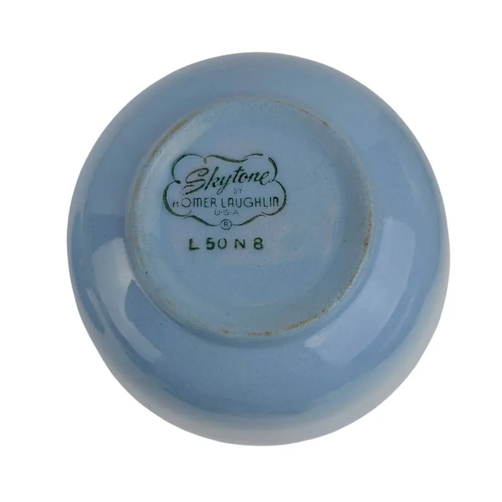 Homer Laughlin Skytone Sugar Bowl With Lid 1950's MCM Sky Blue White